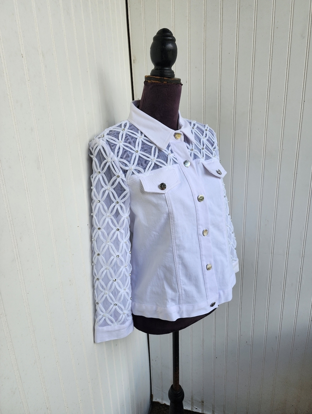 NWT AZI "Renee" White Denim JacketLace Sheer Sleeves Stretch Sz M - Picture 5 of 16